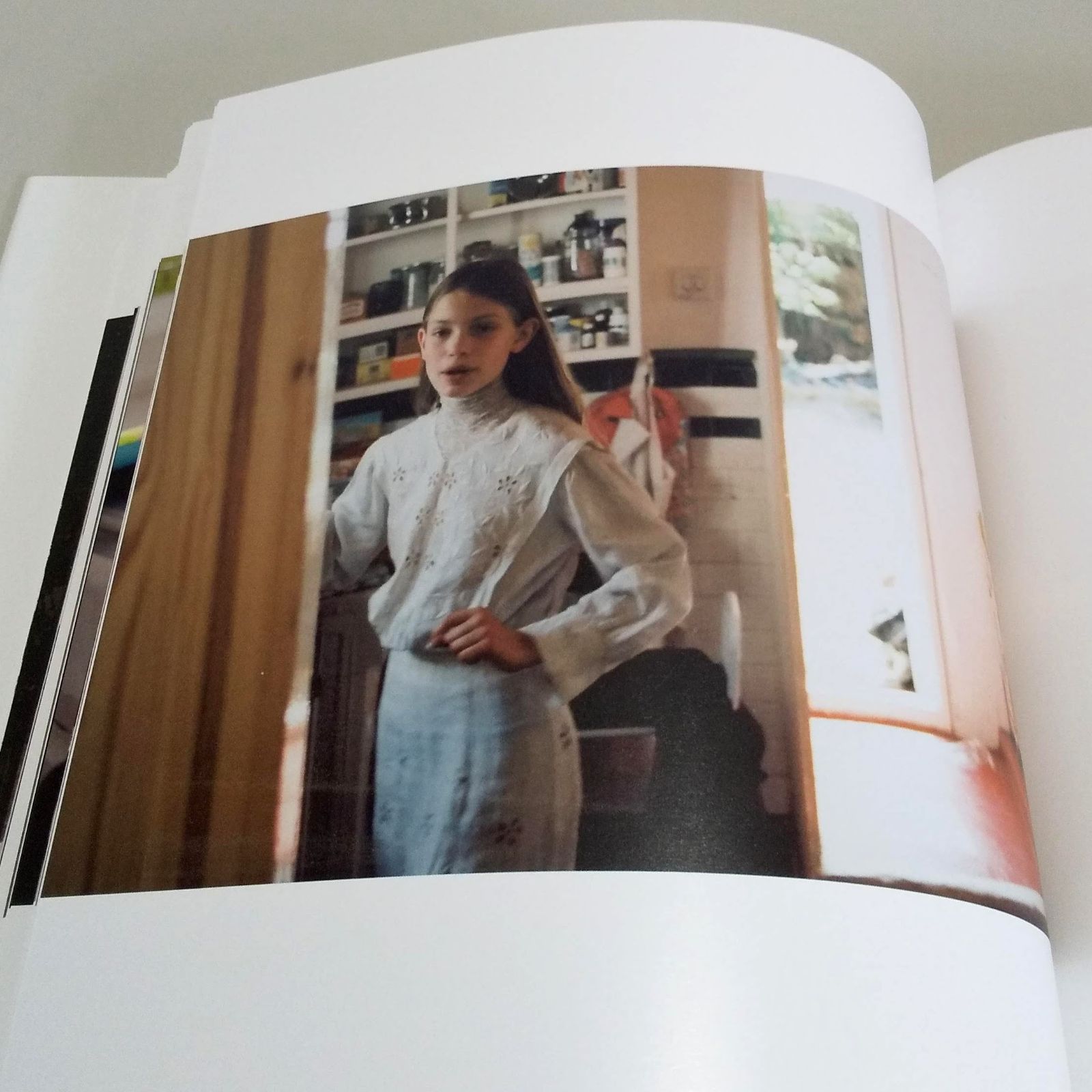 Angela Hill : Sylvia - メルカリ