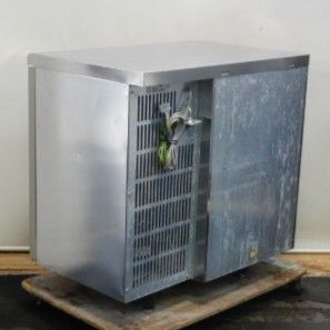 中古】(個人宛×)(条件付配送) 2014年製 ホシザキ IM-65TM 65kg 製氷機 