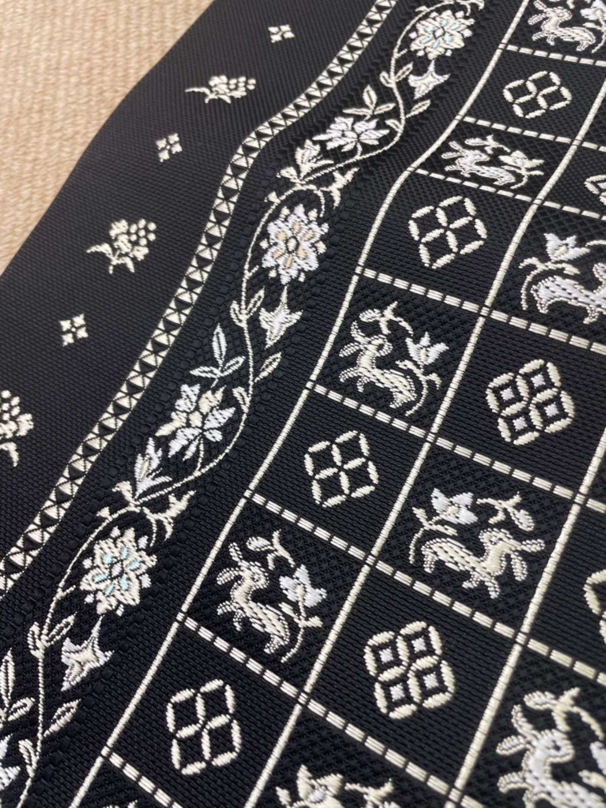素材正絹新品 紋八寸なごや帯 名古屋帯 織の匠 本場筑前 伝統工芸博多織 正絹 八通
