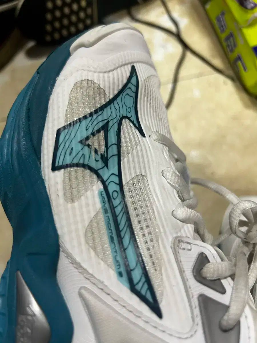 ミズノ ウェーブ