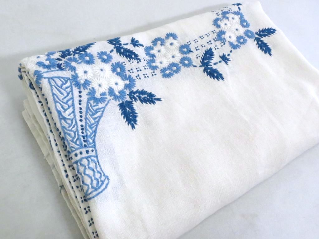 手刺繍