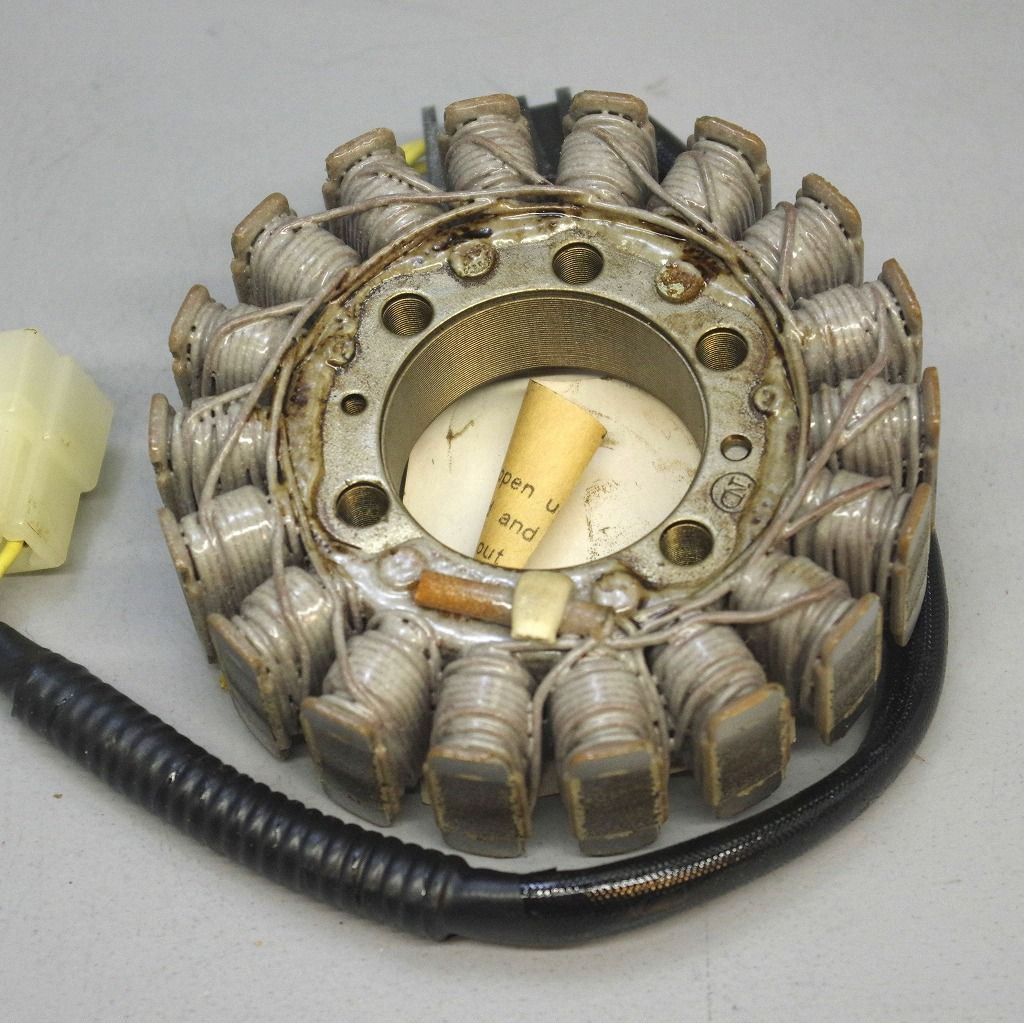 ホンダ 純正 ステーターコイル VF500Fインターセプター 1984-85 31120-KE7-014