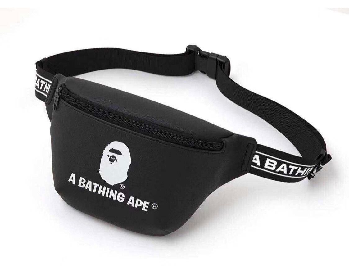 BAPE◇A BATHING APE／◇レザー調ウエストポーチ◇付録品ノベルティ 