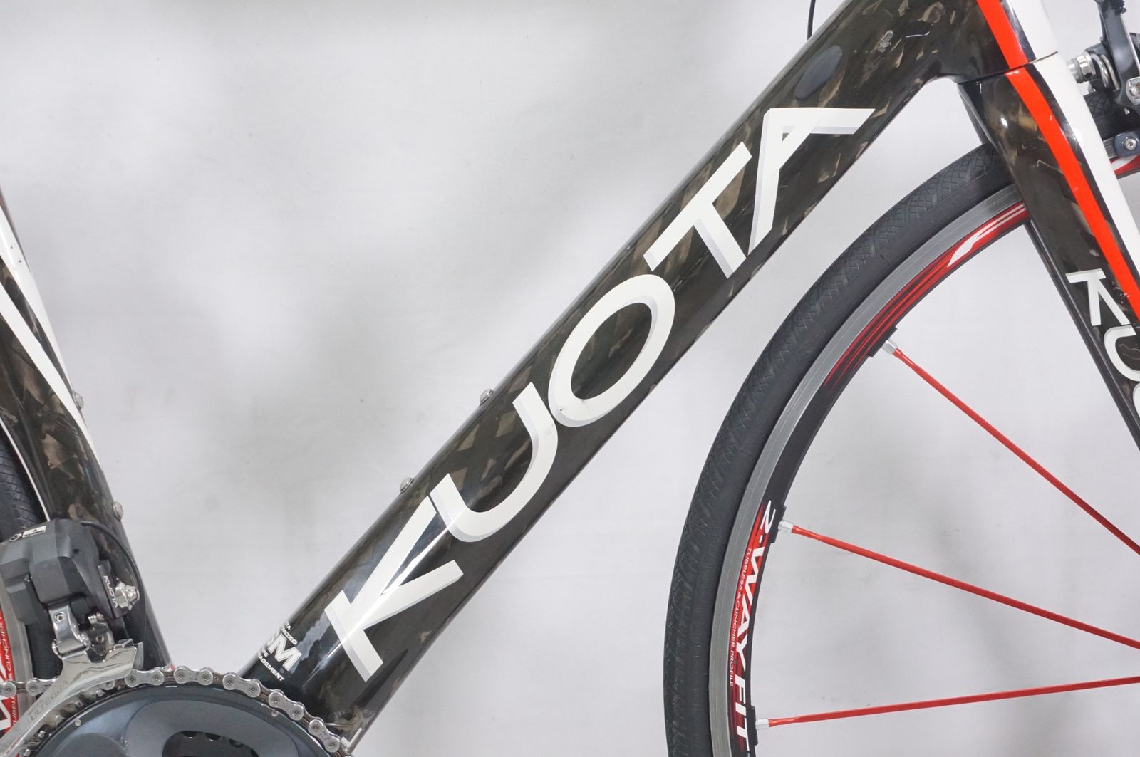 KUOTA KEBEL 電動アルテグラDi2 ULTEGRA 2012 クオータ クォータ ケベル 11速 フルカーボン 6800 6870 R8000 R8050 KUOTA 2013 ROADBIKE・ROADRACER KURARO ULTEGRA Di2(クオータ 2013年