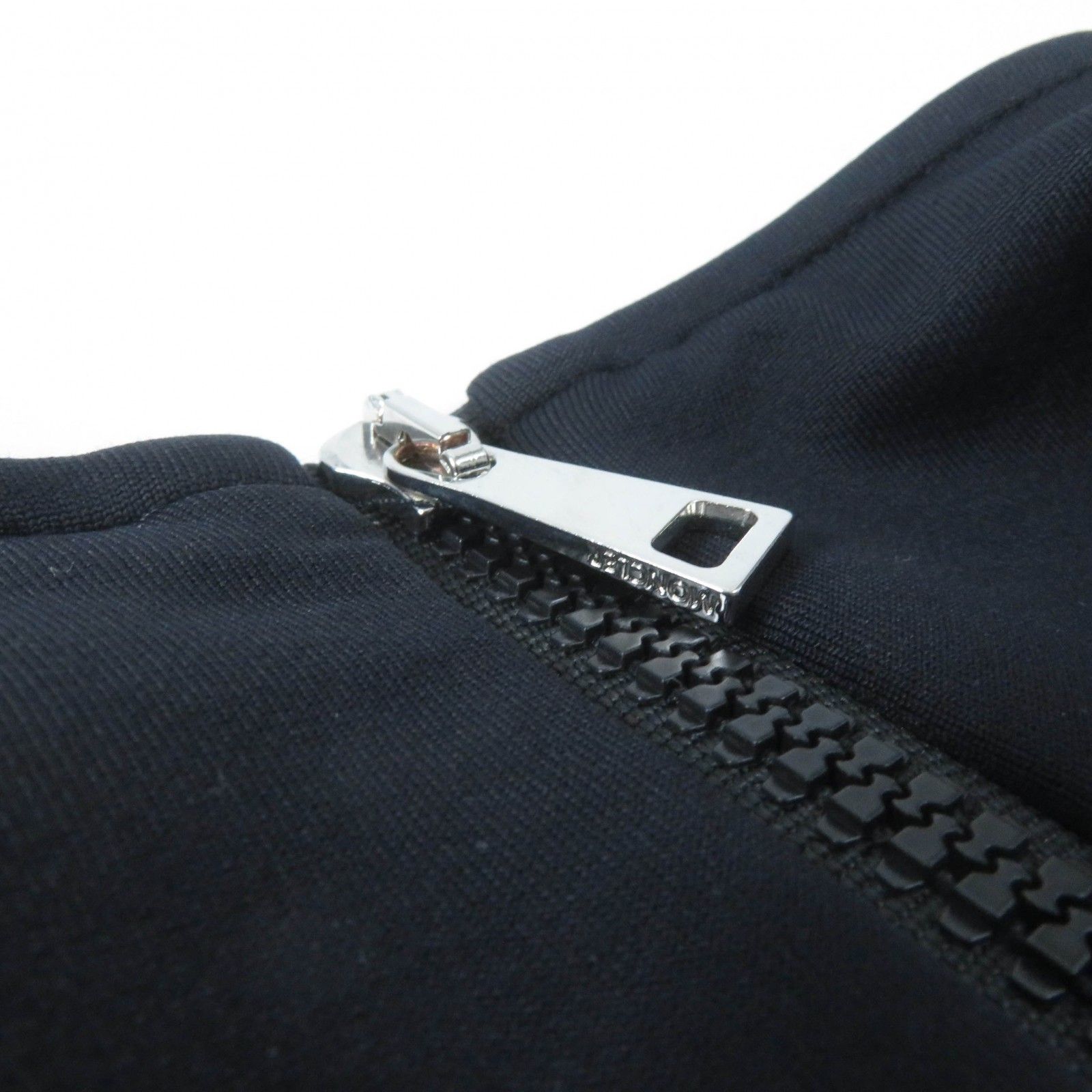 美品☆MONCLER モンクレール 2022年製 VESTITO ロゴワッペン