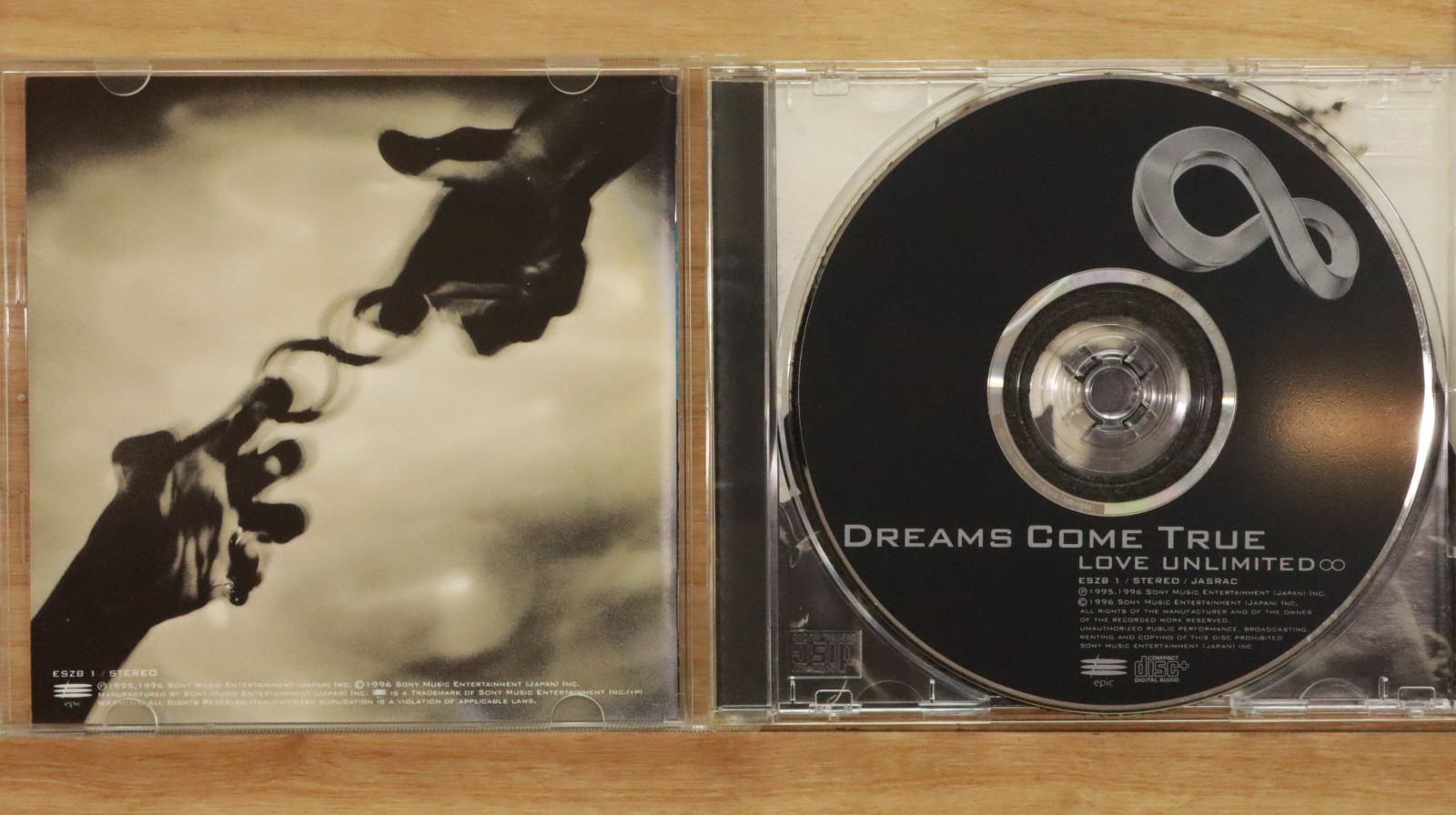 国内盤CD☆ドリームズ・カム・トゥルー/DREAMS COME TRUE□ LOVE