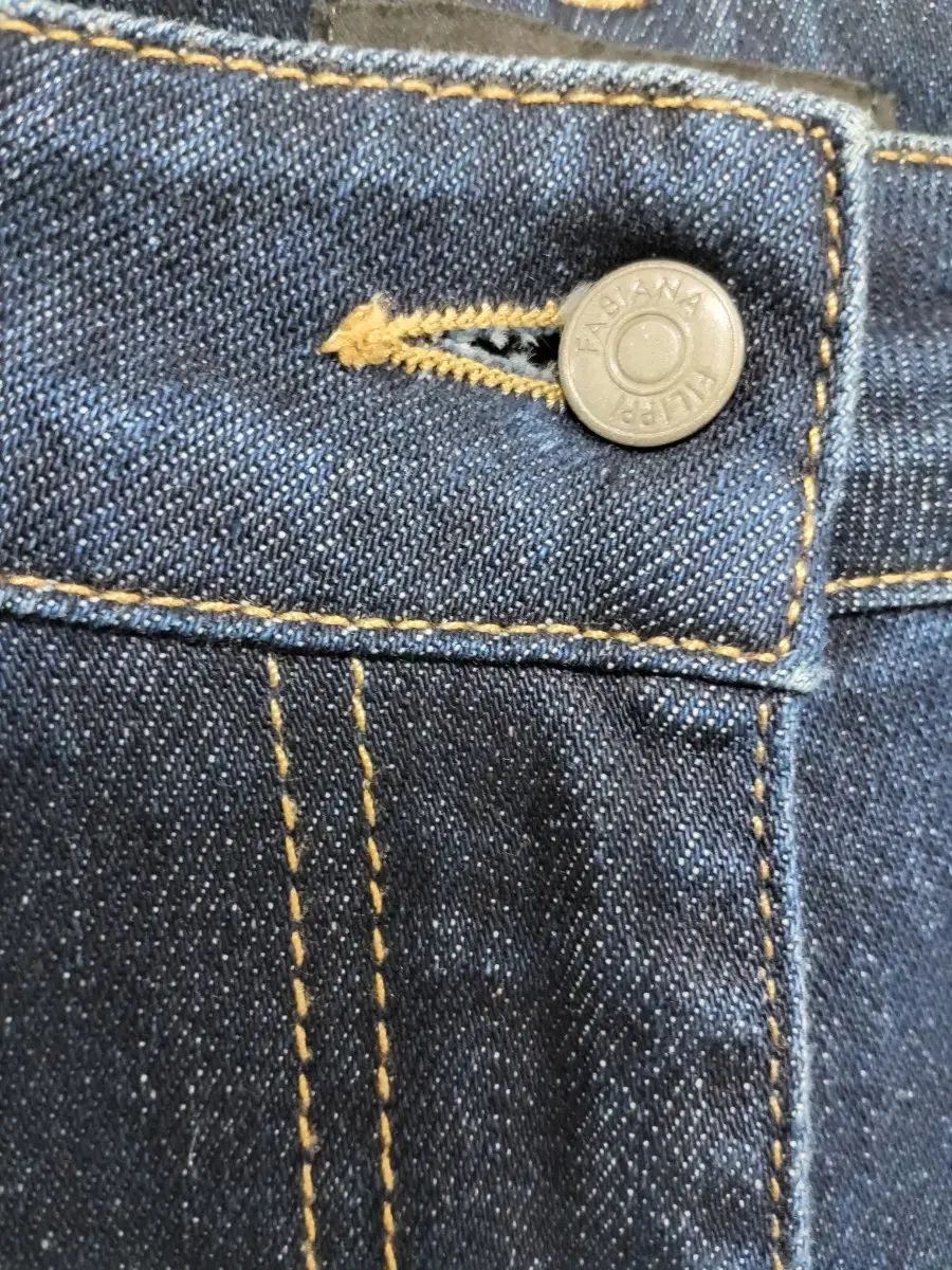 ファビアナ フィリッピ ダーク デニム ストレート