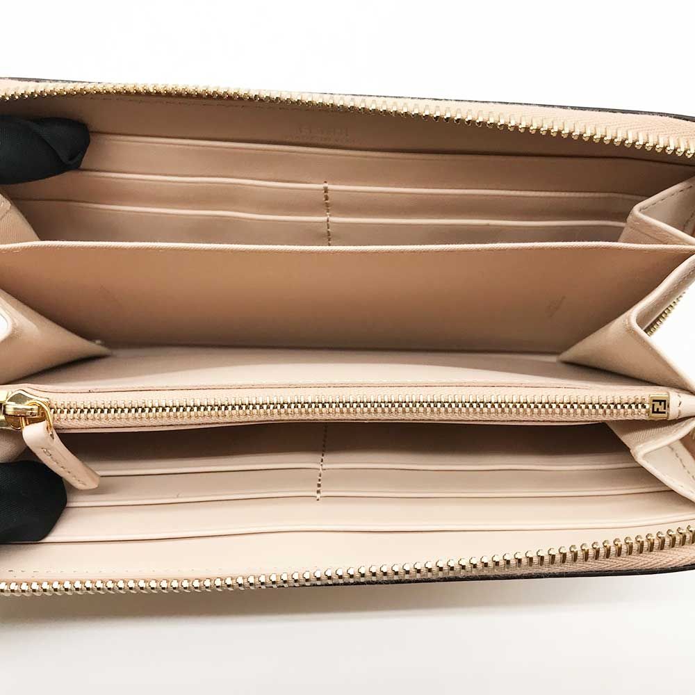 フェンディ ラウンドジップ ロングウォレット 長財布 ピンク ロゴ