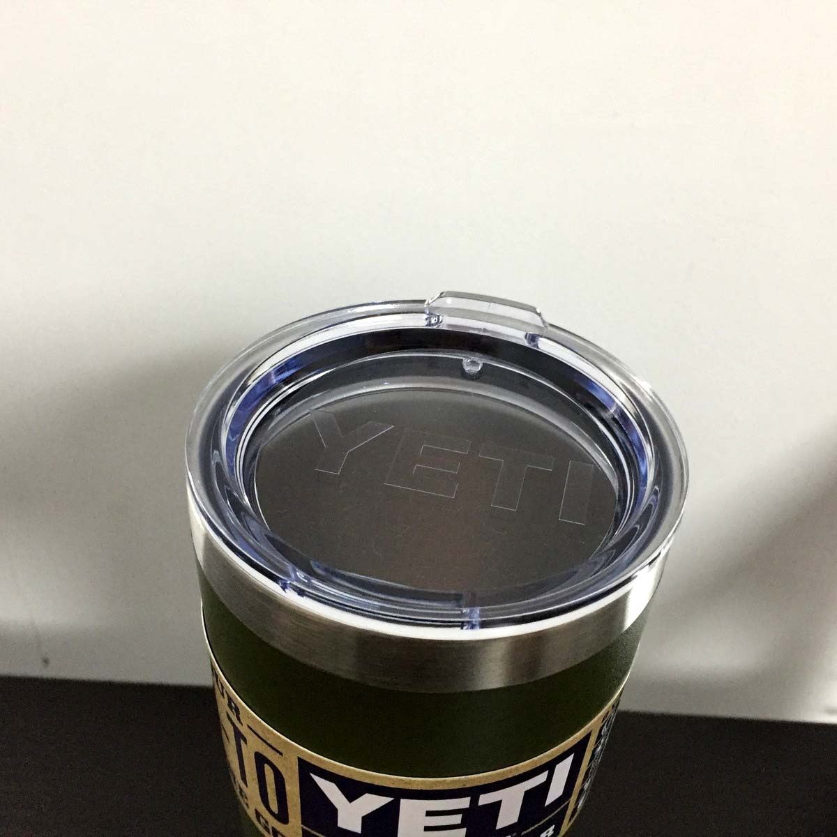 YETI イエティ 20オンス 20oz ランブラー タンブラー 保温 保冷