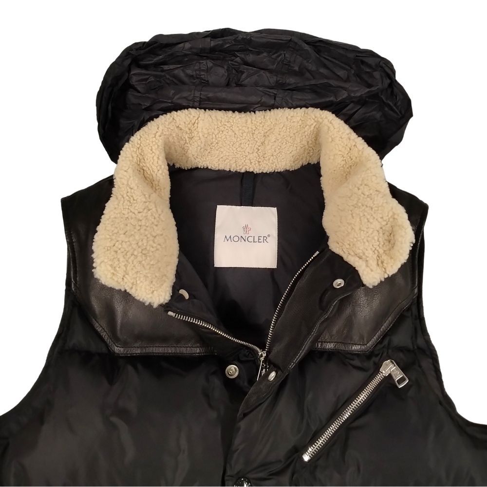 MONCLER モンクレール AVORD 襟ボア ダウンベスト ブラック サイズ1