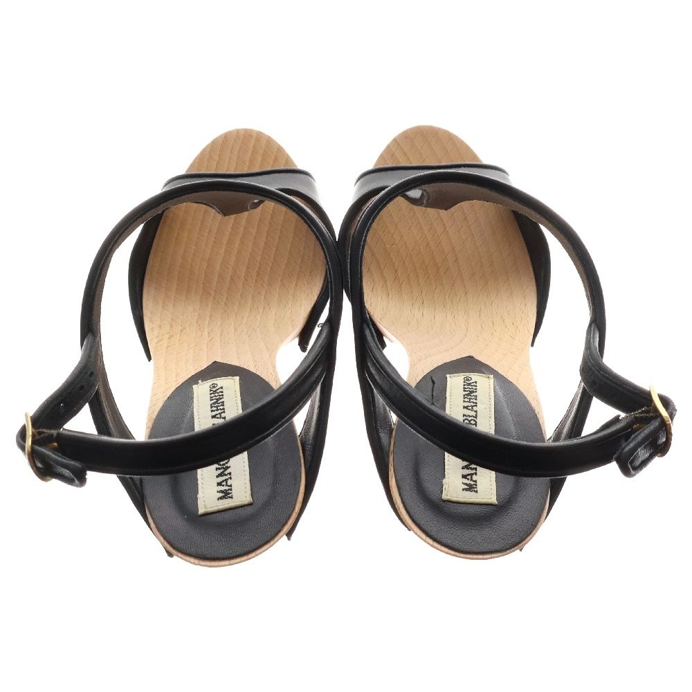 MANOLO BLAHNIK (マノロブラニク) スタッズ装飾 レザー