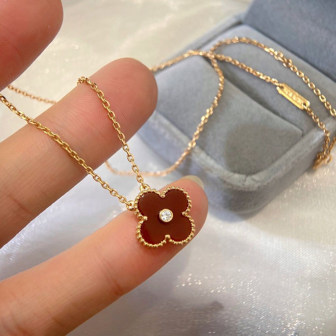 美品！ヴァンクリーフ&アーペル スイートアルハンブラネックレス  