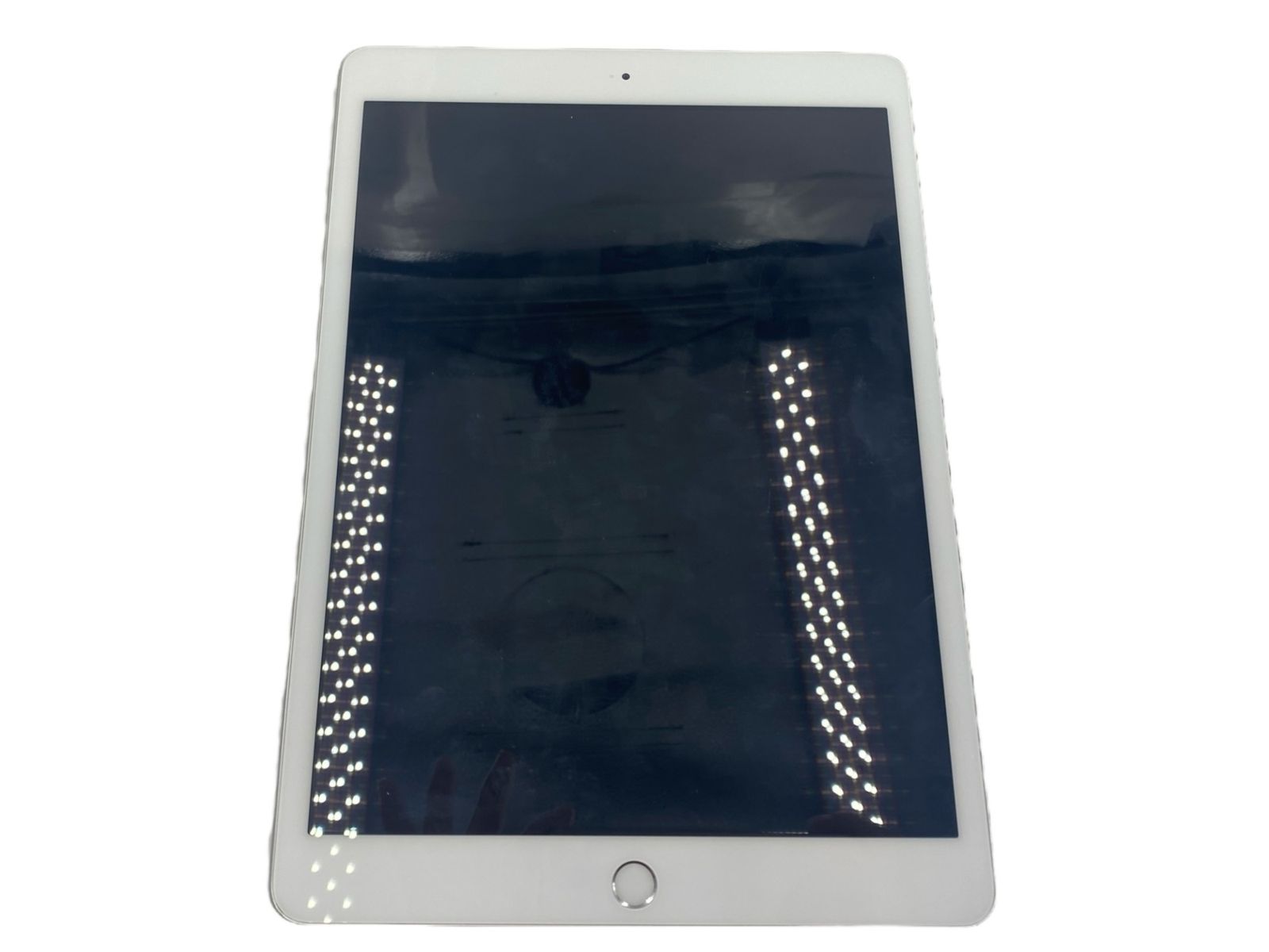iPad(第7世代) 10.2インチ 美品 Apple iPad 第7世代 MW742J/A 32GB