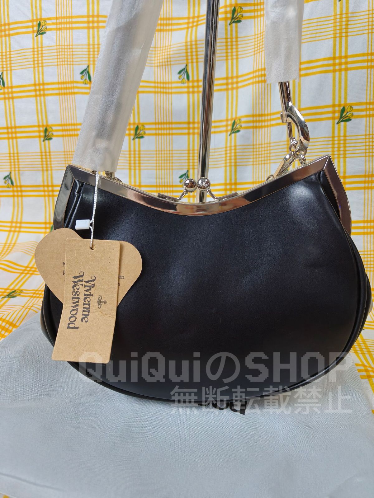 Vivienne Westwood ブラック クラッチバッグ VELVET VIVIENNE'S クラッチバッグ(ブラック)（メンズ