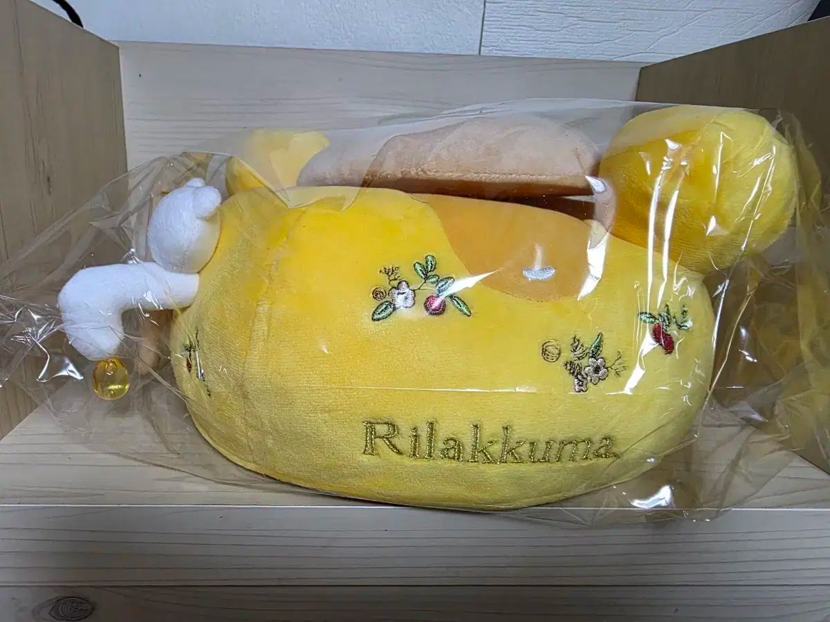 送料無料□希少品レア□うさ耳チャーミーキティーお弁当箱ハート型