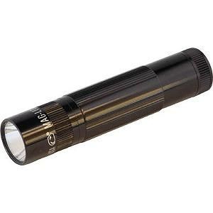 2営業日で発送 MAG INSTRUMENT MAGLITE LED フラッシュライトXL200 単4電池3本用 XL200S3017