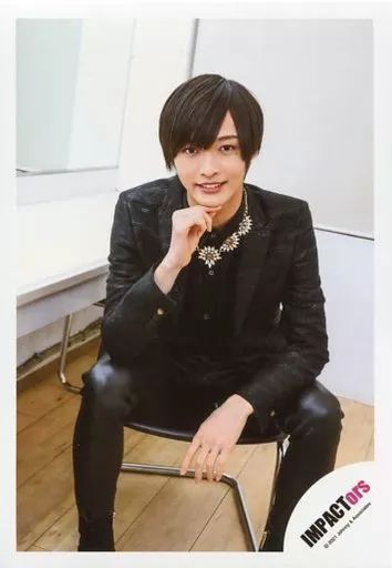 IMP. IMPACTors 公式写真 佐藤新 310枚 Amazon.co.jp: IMPACTors 公式 生 写真（佐藤新）IM00101 : おもちゃ