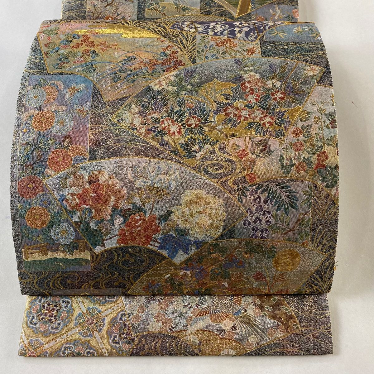 丸帯 扇面 草花 プラチナ本金箔 青灰色 お太鼓柄 正絹