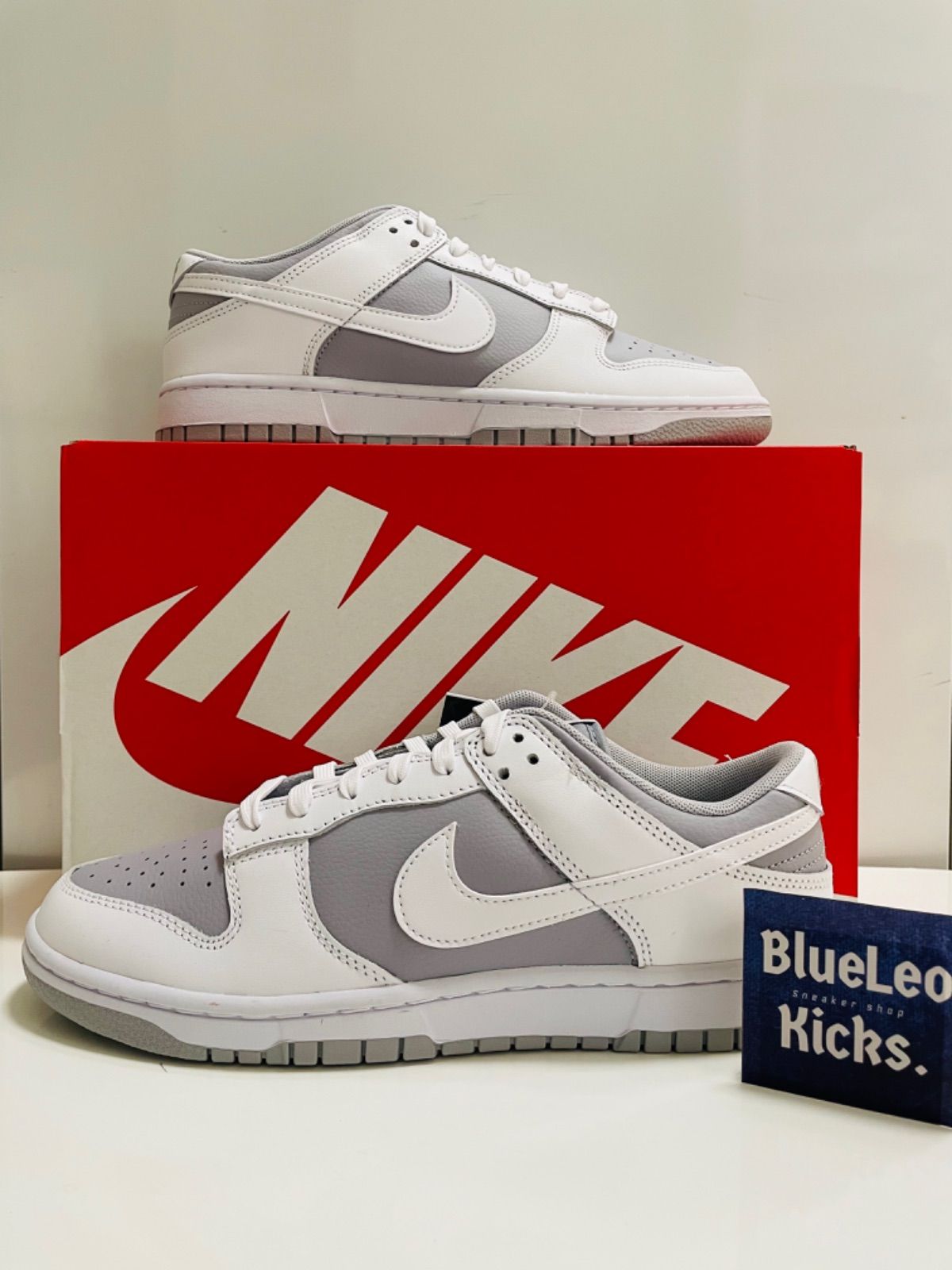 NIKE DUNK LOW グレーアンドホワイト ダンクロー - メルカリ