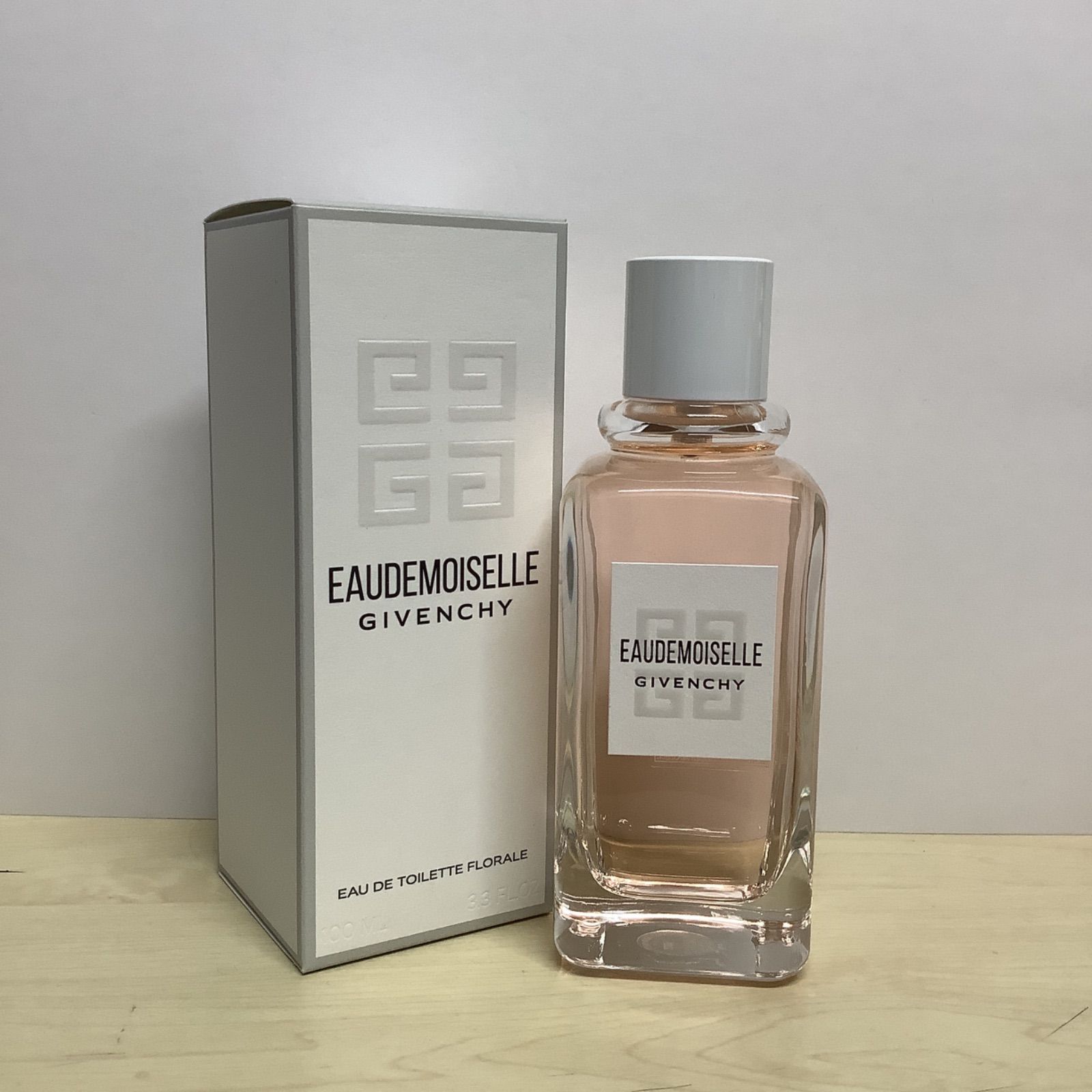 バリー香水未開封☆GIVENCHY EAU DE GIVENCHY 100ML【o-82】 - 香水