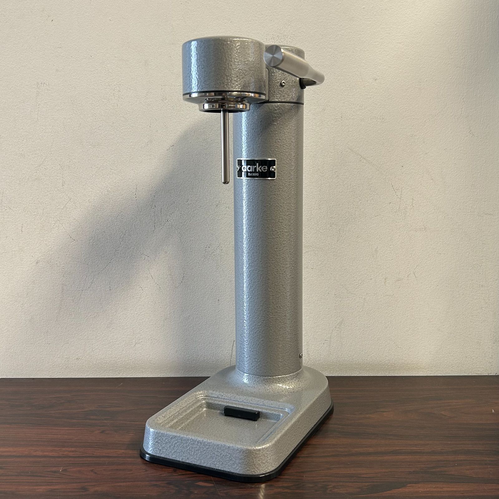 aarke アールケ Carbonator 3 炭酸水メーカー ハンマートーン グレー