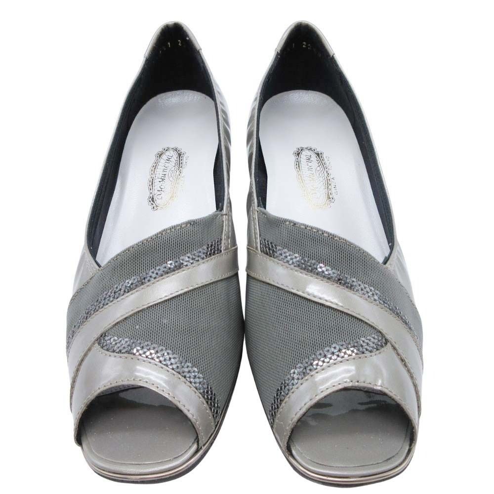 【銀座ヨシノヤ】エナメルローヒールパンプス（新品23.5㎝） 銀座ヨシノヤ ローファー風パンプス 晴雨兼用 ブラック 23.5