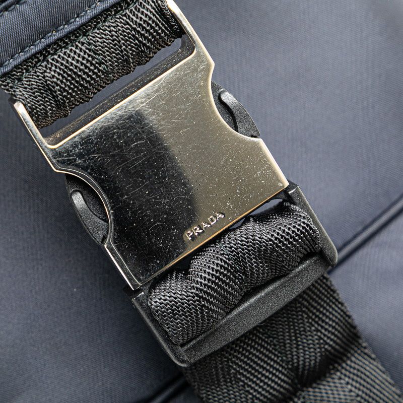 PRADA - 【美品】 PRADA / プラダ | 2VL005 三角ロゴプレート ナイロン
