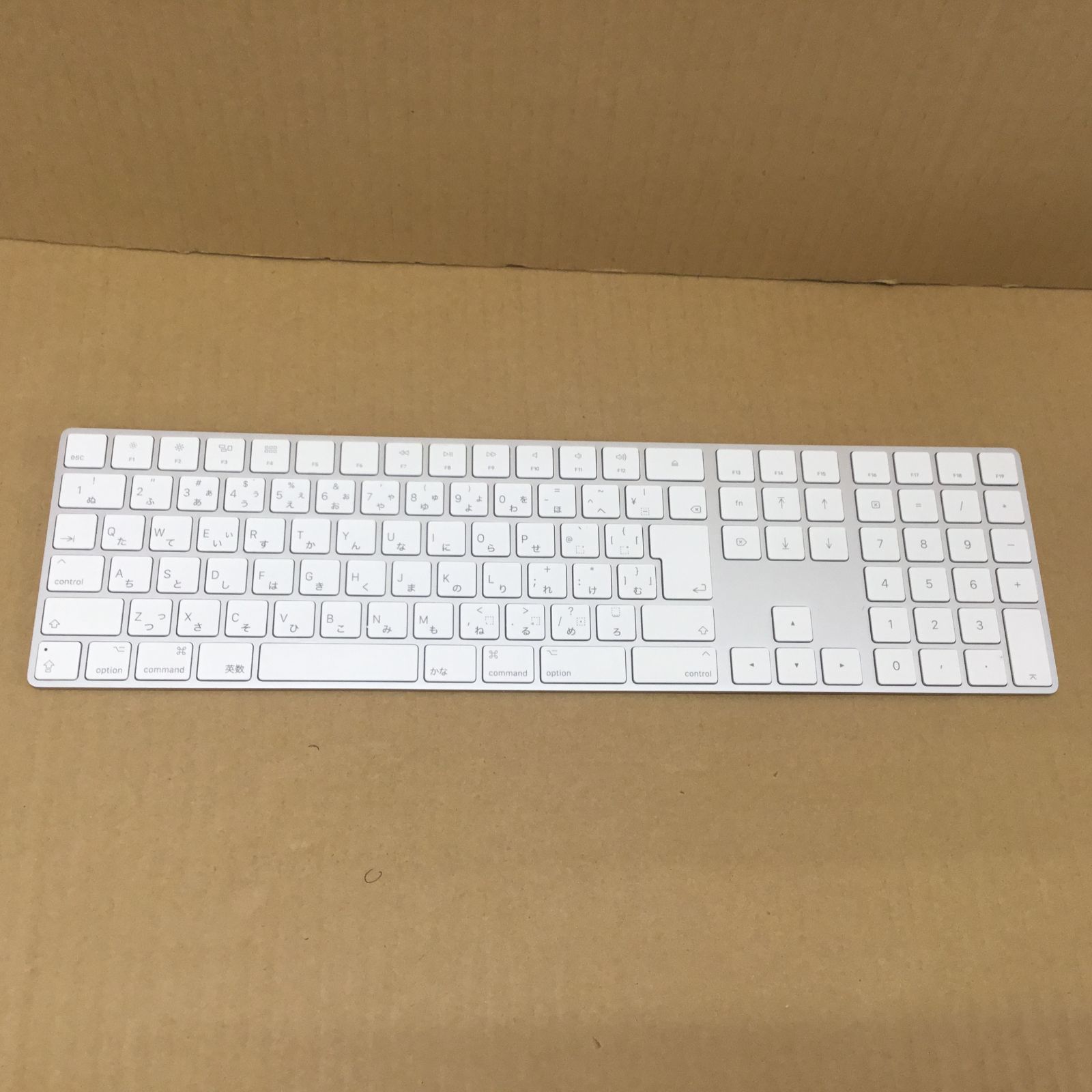 Apple Magic Keyboard（A1843）日本語 テンキー付き arutas.co.jp