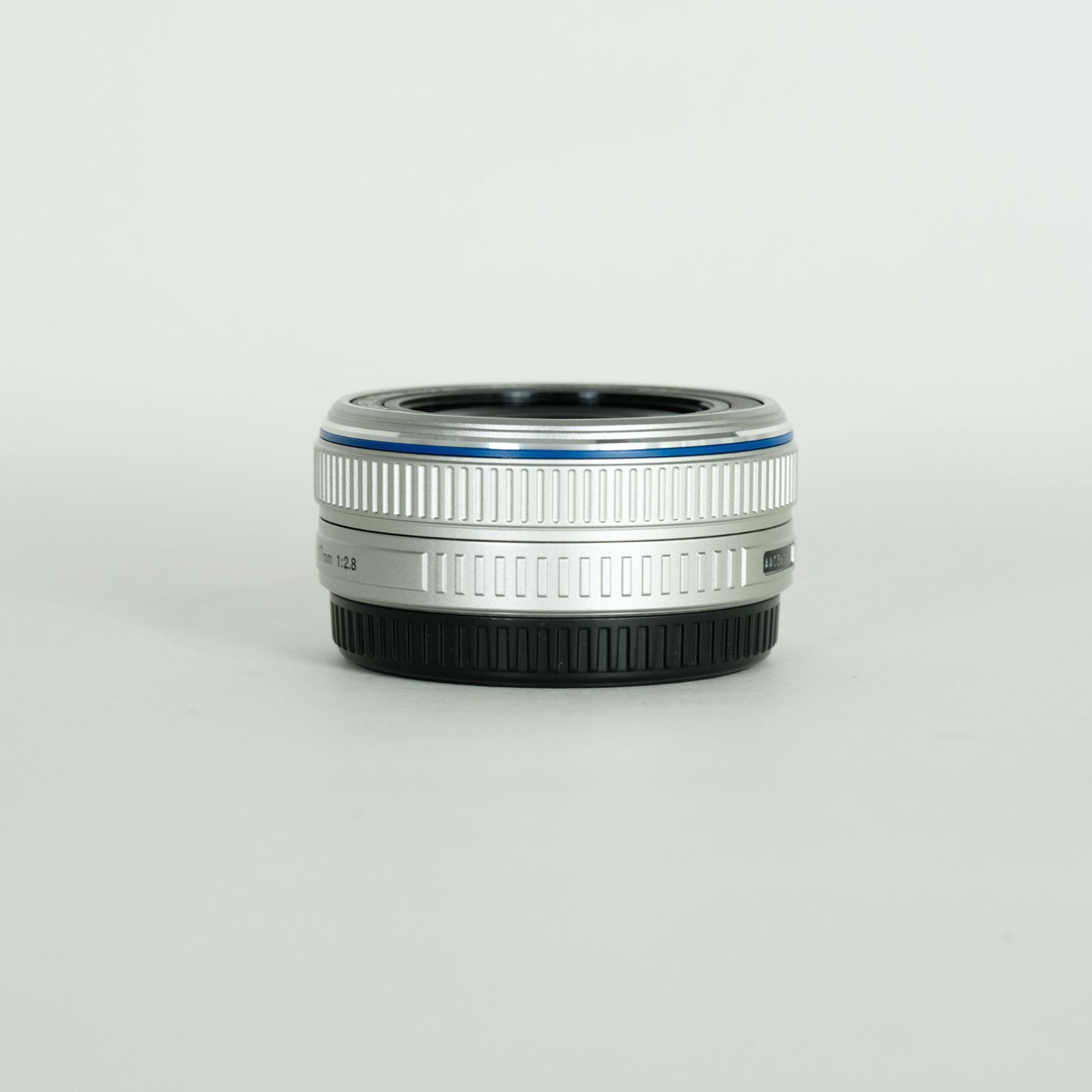 OLYMPUS M.ZUIKO DIGITAL 17mm F2.8 フィルター付 【公式通販】