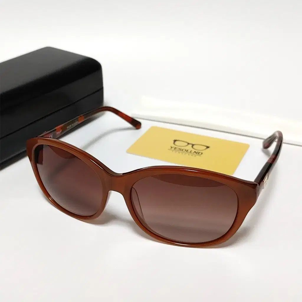 投げ捨てる TOUS ブランド品 レディース サングラス 801K 0958