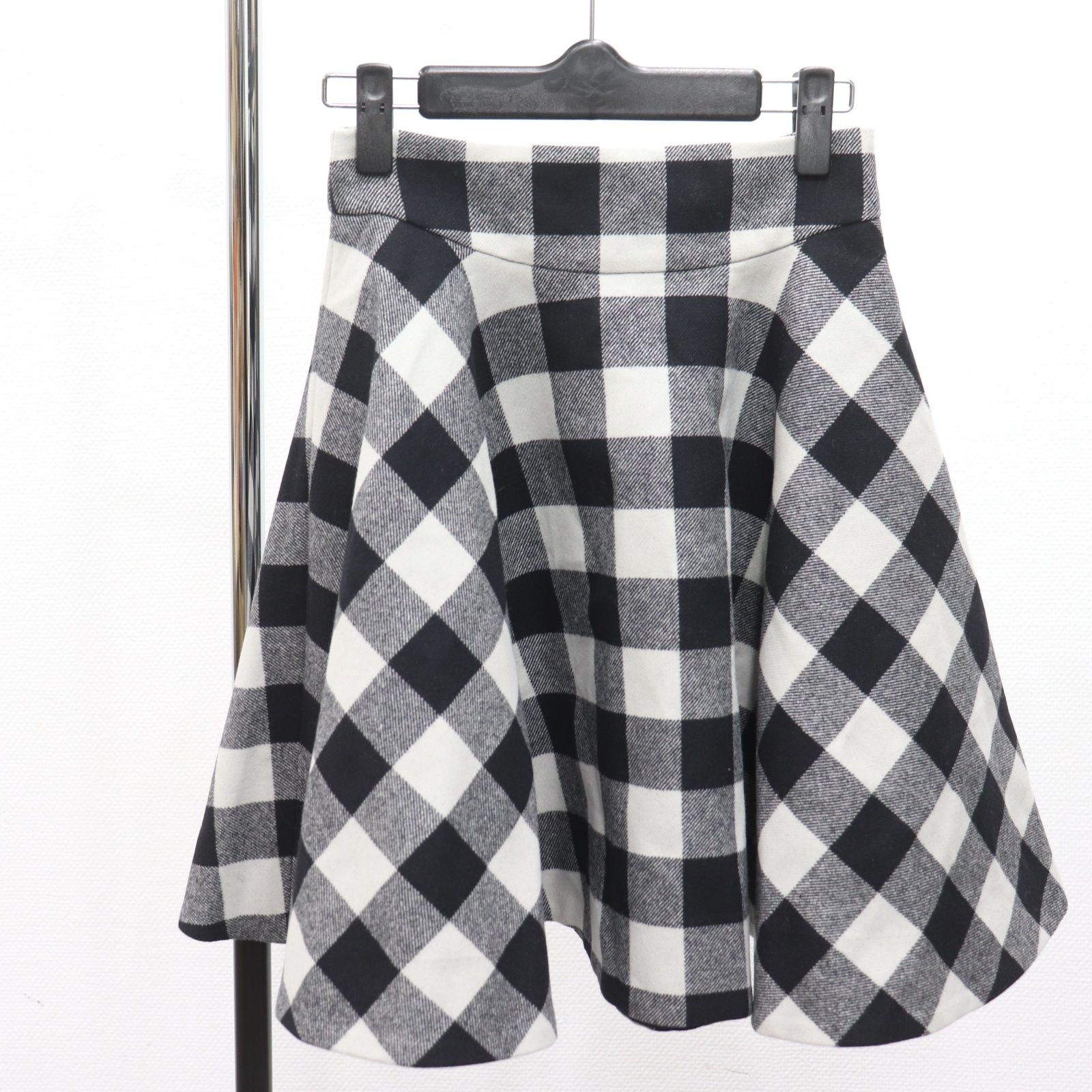 IT05AIL003TM 美品 FOXEY フォクシー ギンガムサーキュラー
