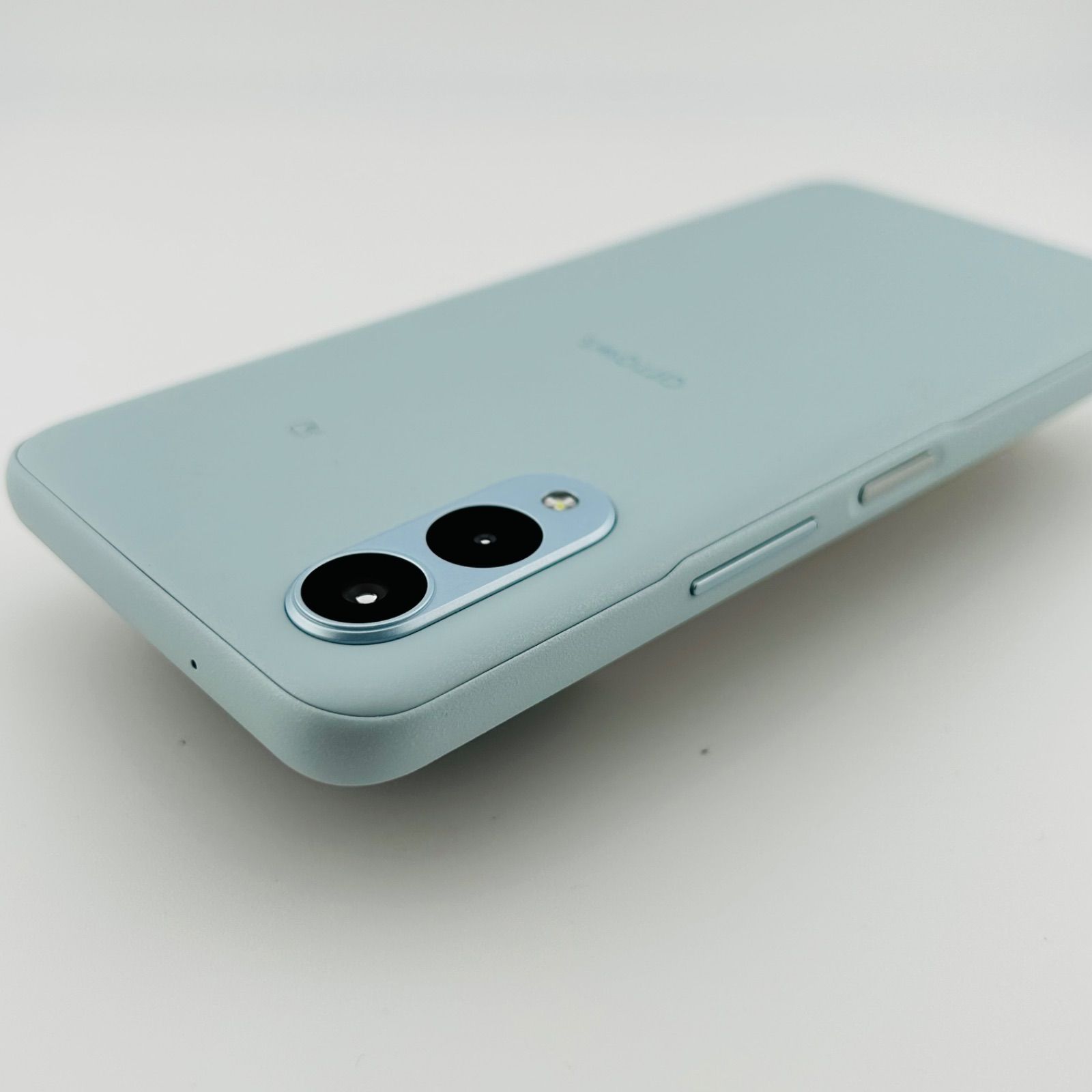 arrows We SIMフリー　バッテリ良好　美品 ケース付き 移行容易 Amazon | SIMフリー arrows We FCG01 ホワイト AU
