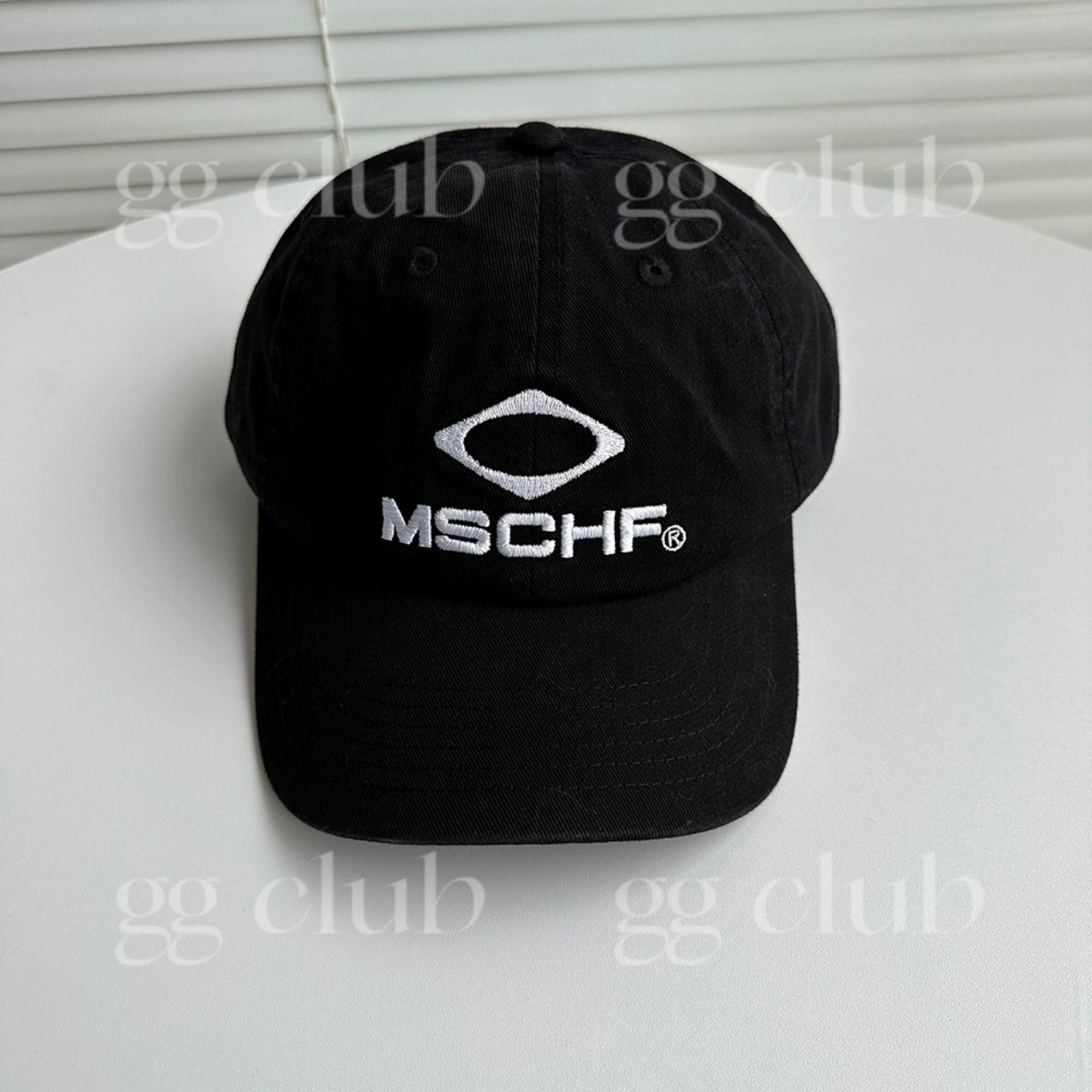 MSCHF 黒キャップ ロゴ刺繍 MSCHF 黒キャップ ロゴ刺繍