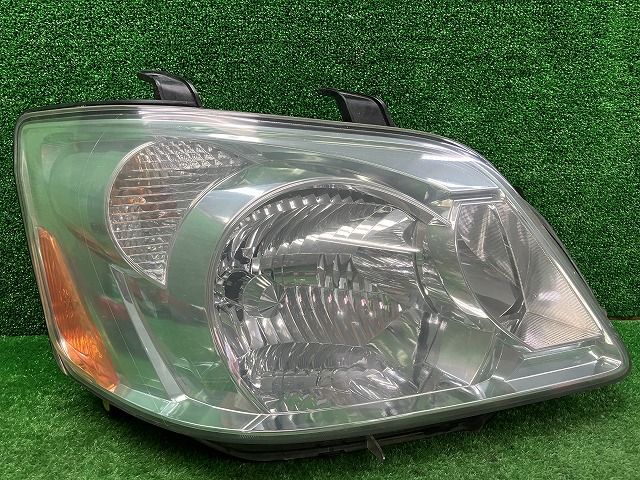 トヨタ AZR60/65 ノア 後期 右ヘッドライト HID 28-181 レベ付き