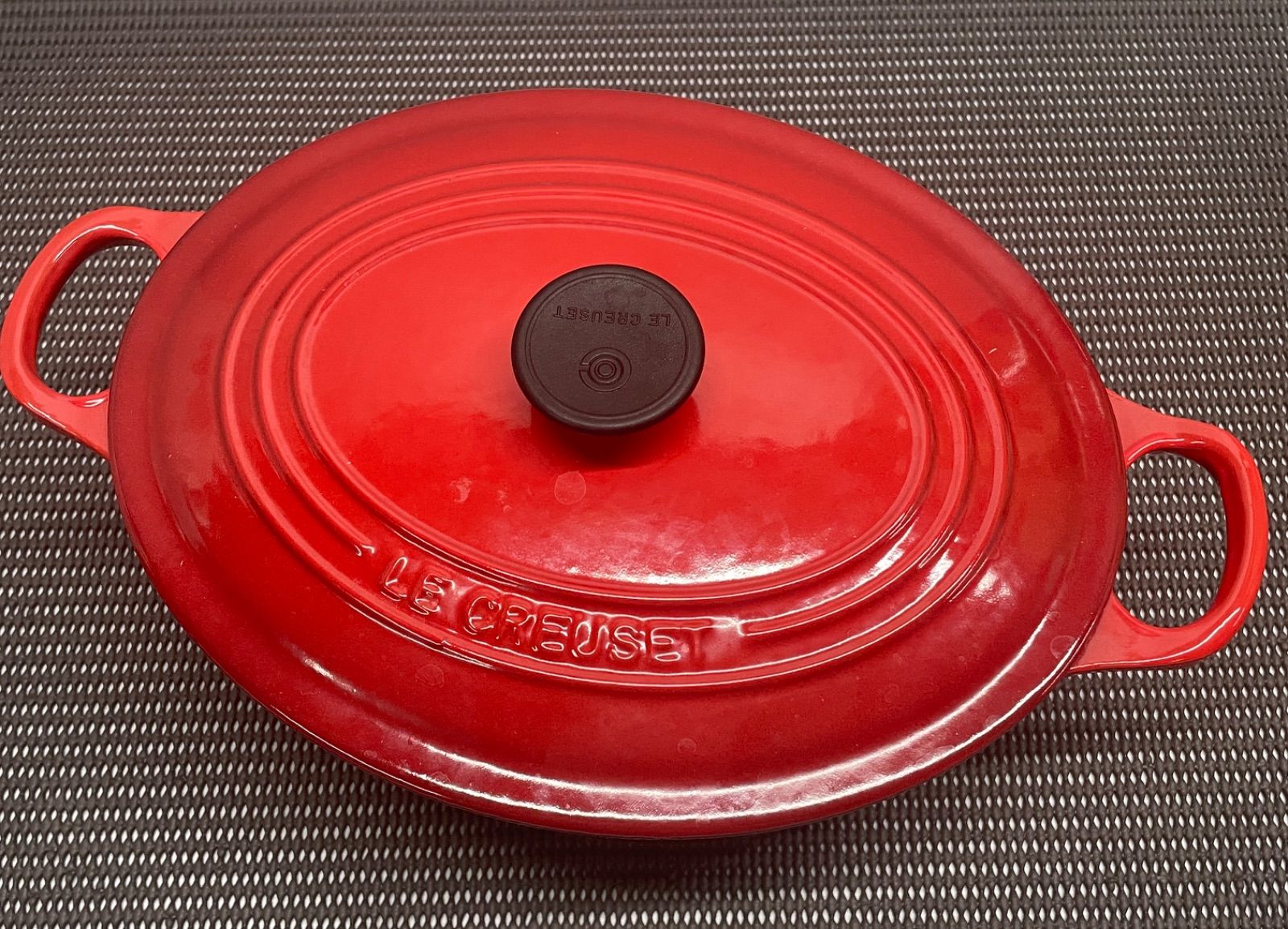 ◇ Le Creuset ココット オーバル 25cm チェリーレッド 【キズ
