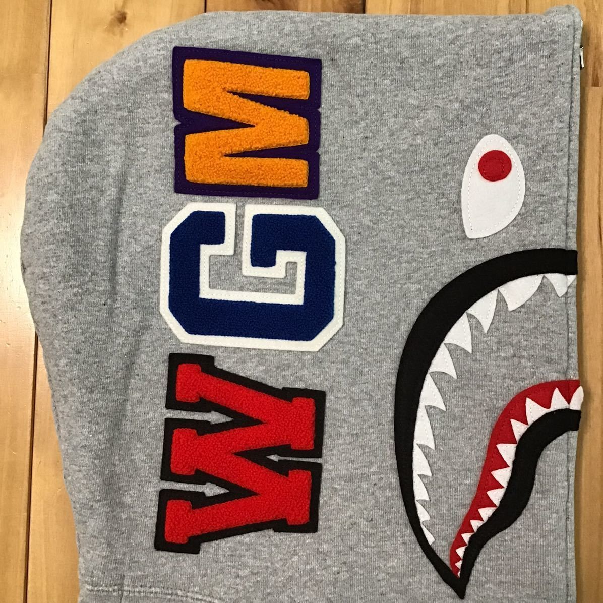 A Bathing Ape 迷彩柄 シャークフード パーカー グレー M 2025年最新