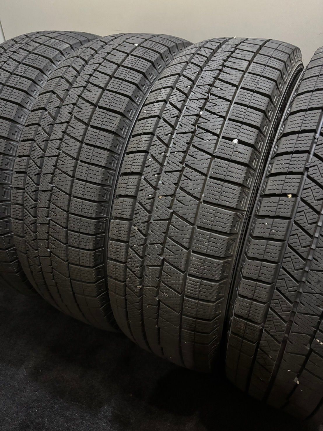 205|65R16 DUNLOP|WINTER MAXX 03 21年製 スタッドレス 4本 ウィンターマックス アルファード ヴェルファイア カローラクロス 3-J564