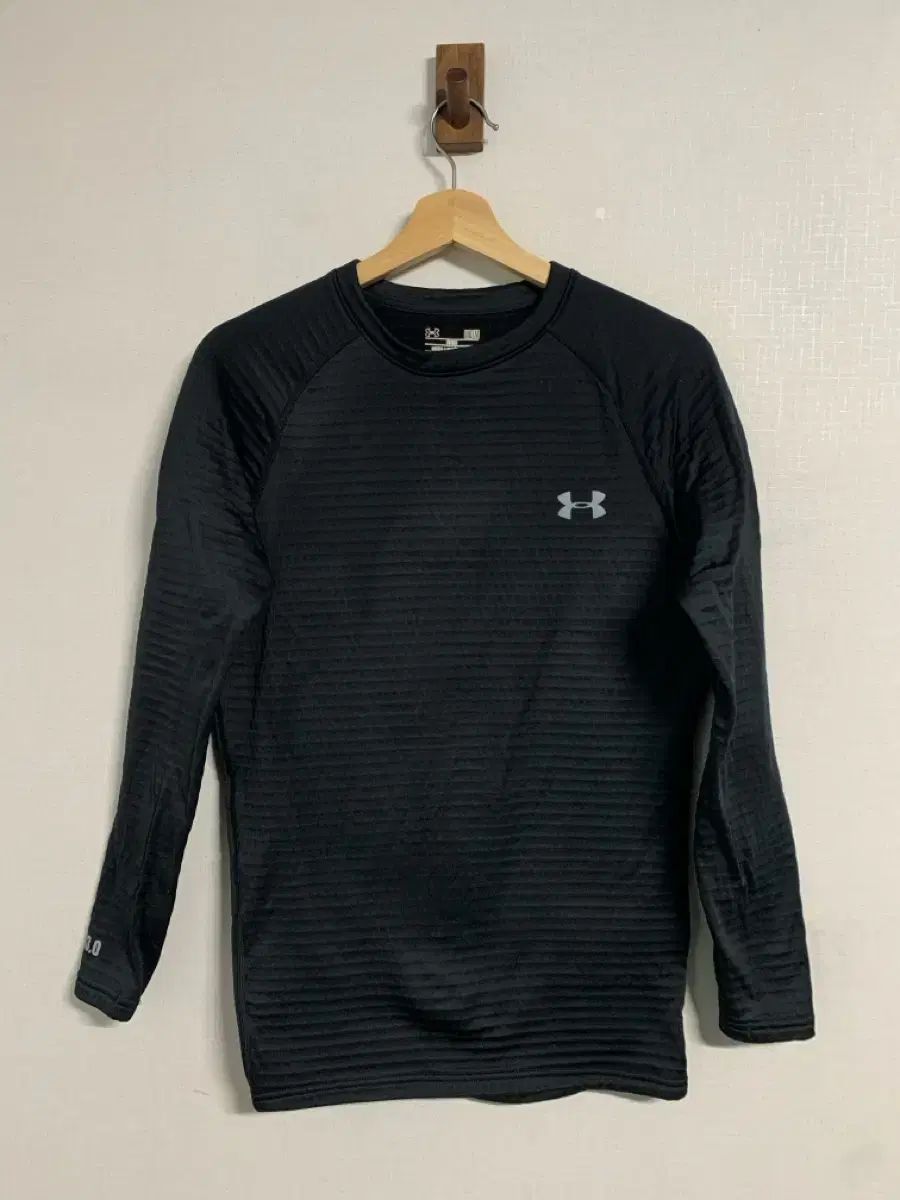 M UNDER ARMOUR(アンダーアーマー ) コールドギア ベース 3 0 乗組員