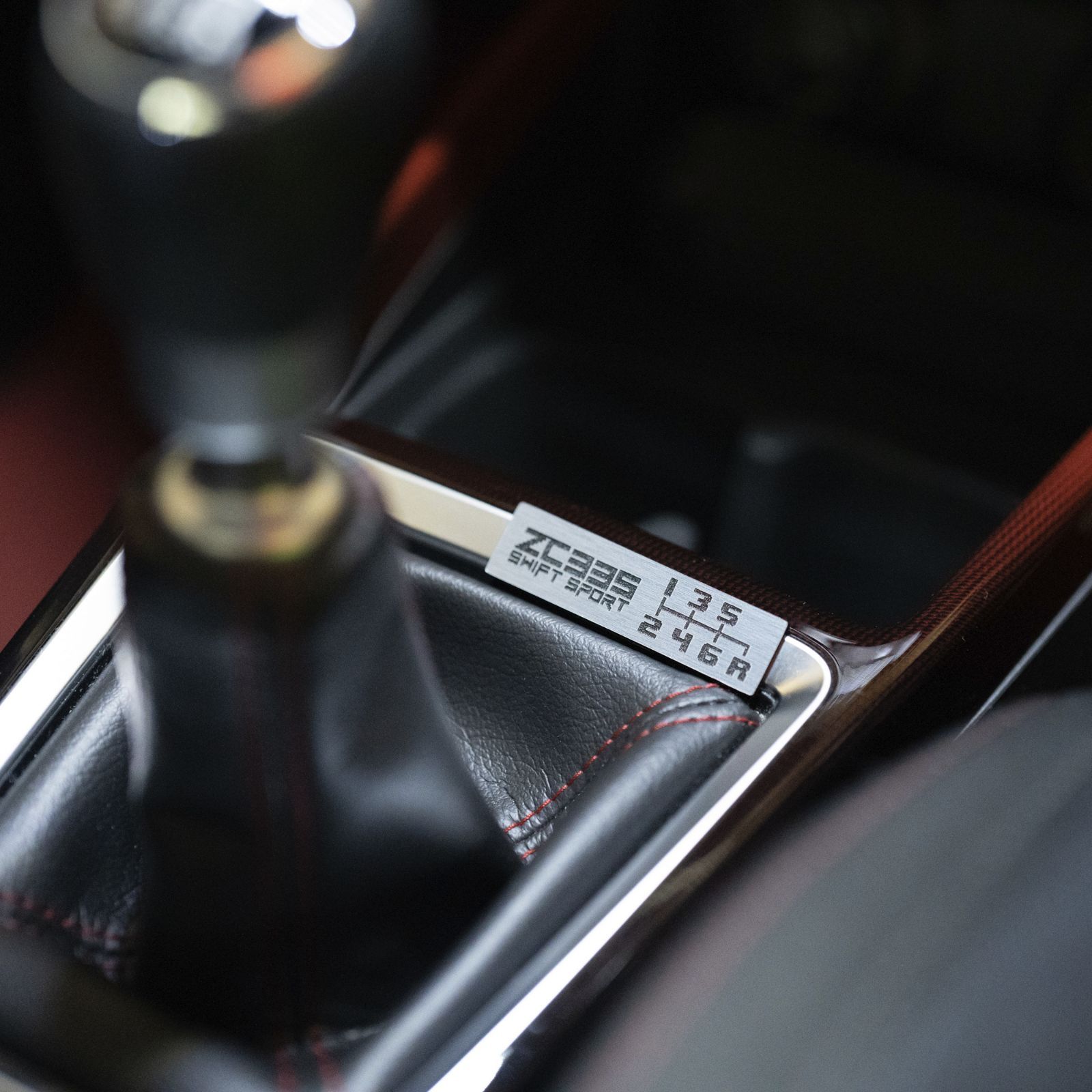 選べる9種のおまけ】スズキ スイフトスポーツ ZC33S用 増設ハザード