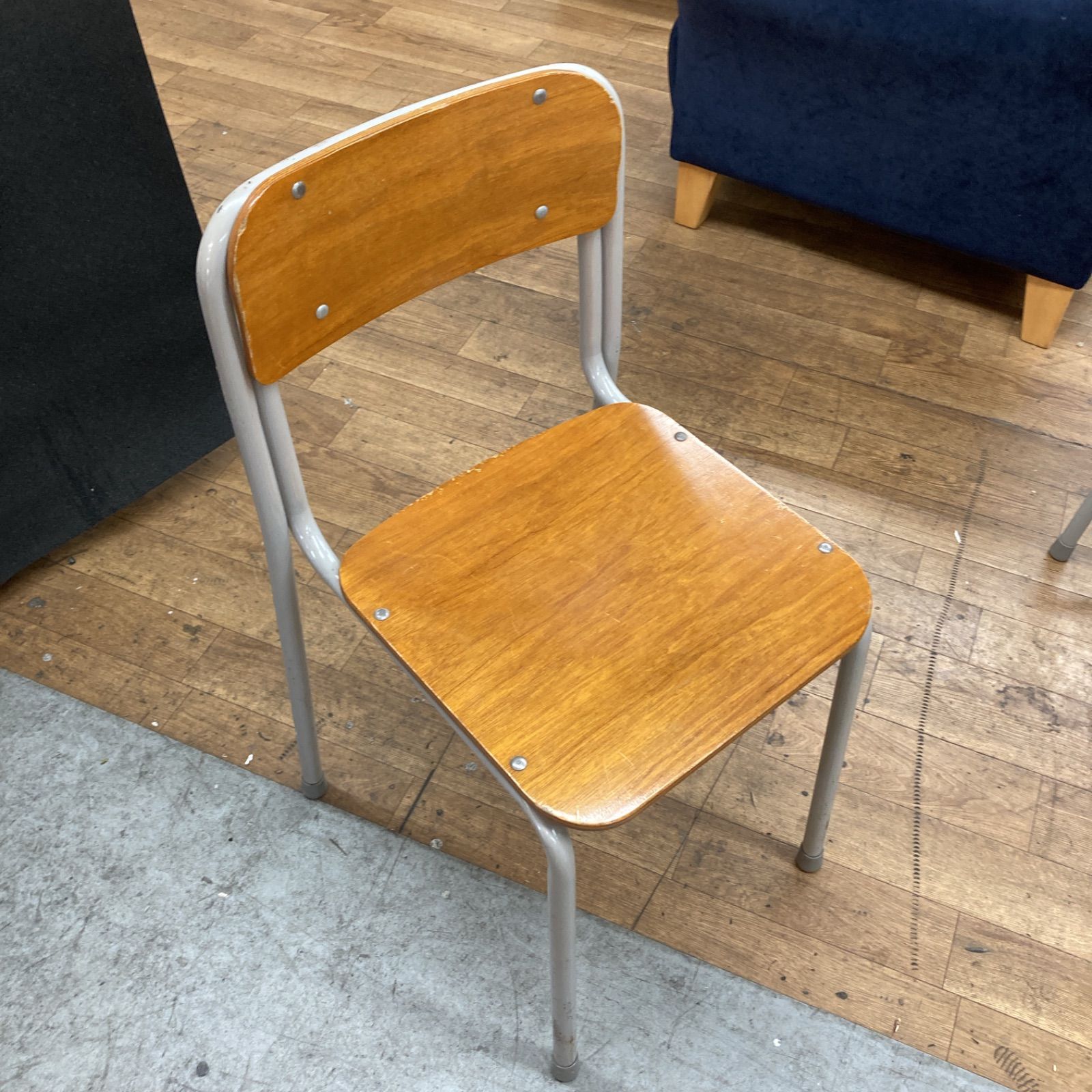 S774⭐ KOKUYO コクヨ 勉強机と椅子セット 学校用 はば60cm USED