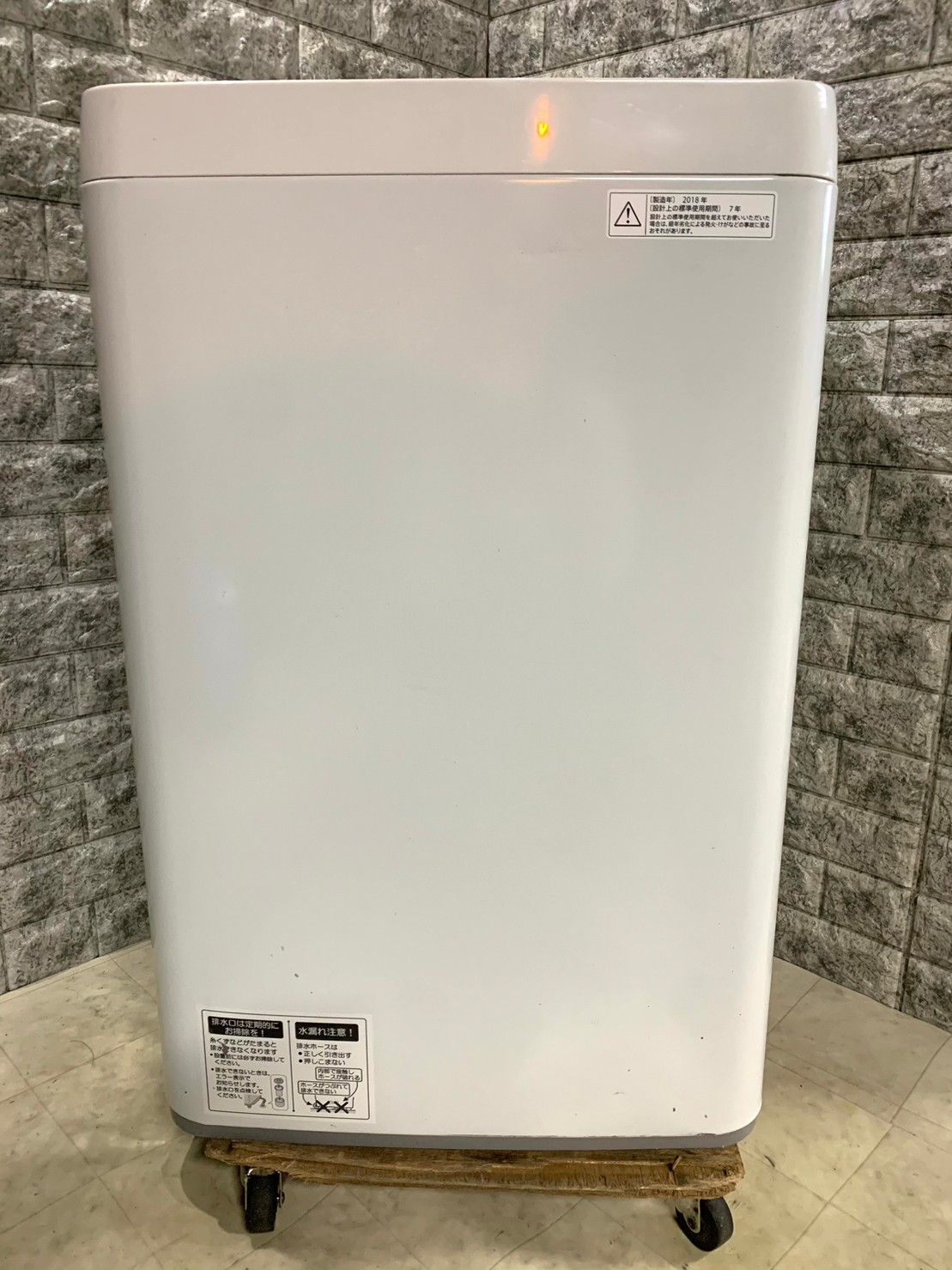 送料無料☆3か月保証付き☆洗濯機☆2018年☆SHARP☆ES-GE4B-C☆S-89 