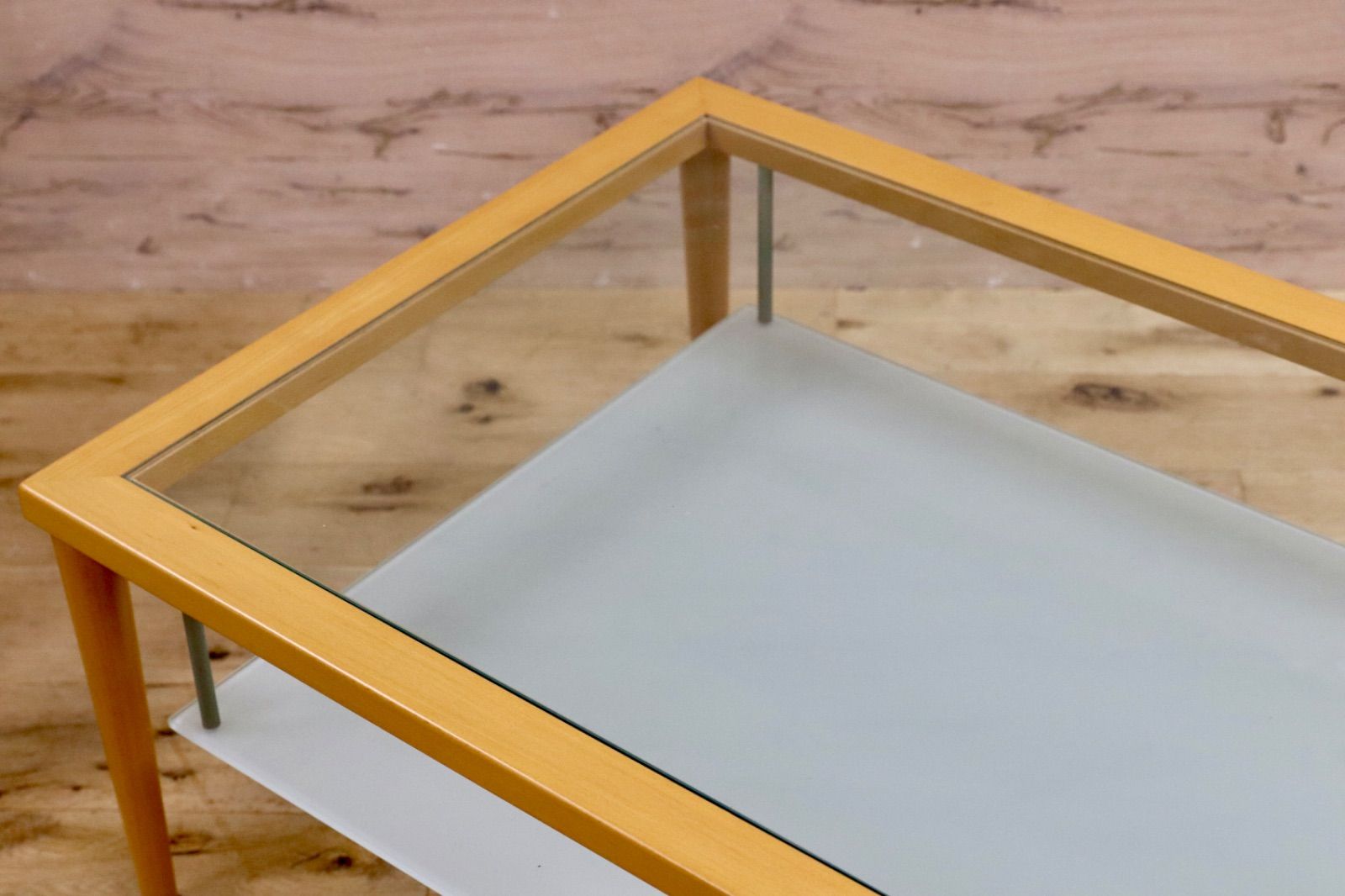 リビングテーブル