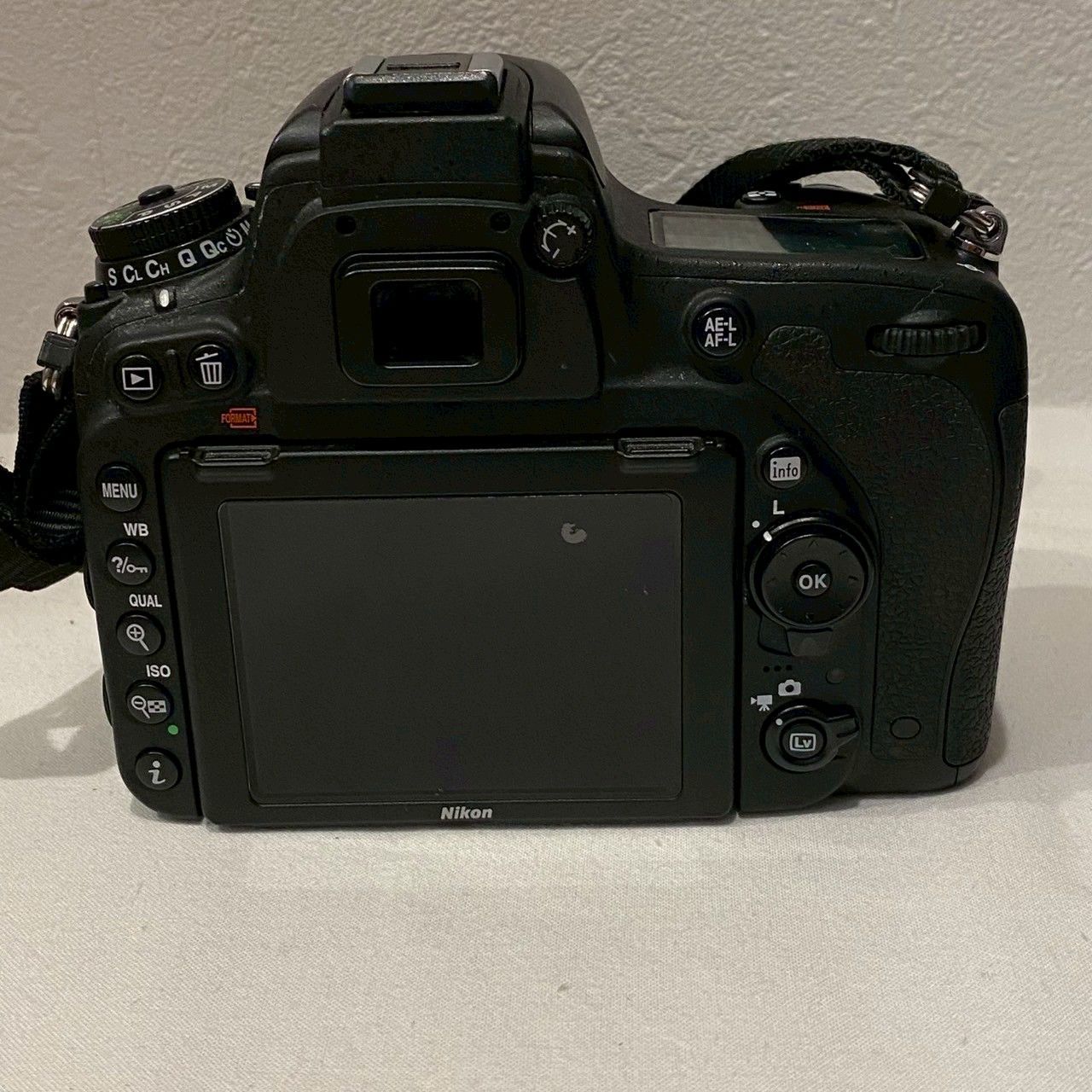 美品・付属品完備】Nikon/D750/ボディ/元箱/説明書付/シャッター35,774