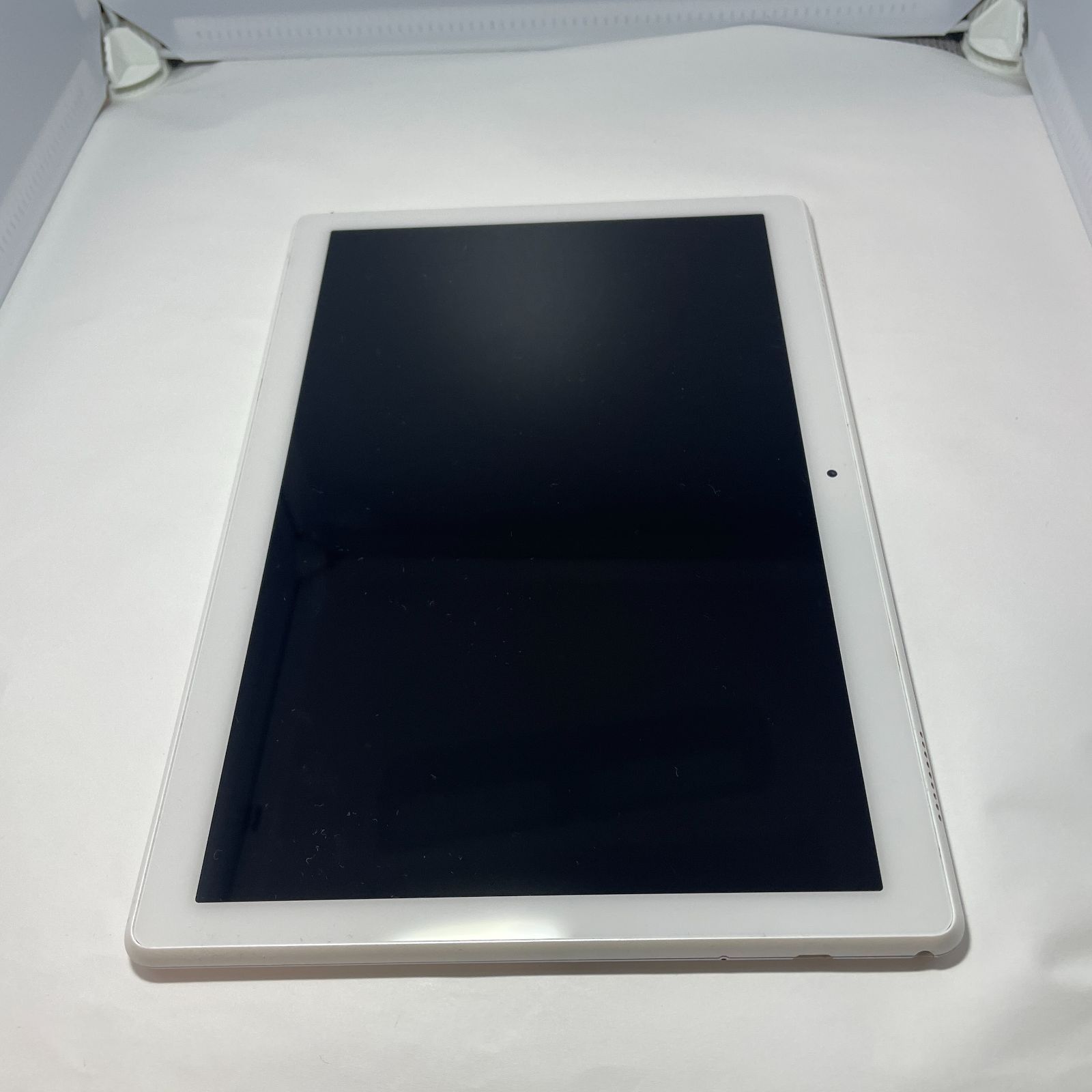 Lenovo レノボ 801LV ホワイト 32GB 初期化済 美品 Lenovo Lenovo TAB5 SoftBank [ホワイト] オークション比較