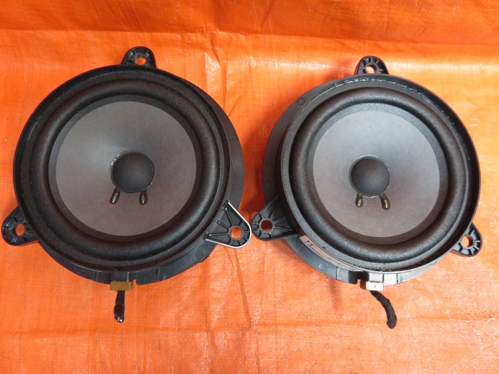 LA3941* 音出しOK 日産 PNZ50 ムラーノ BOSE 6.5インチ