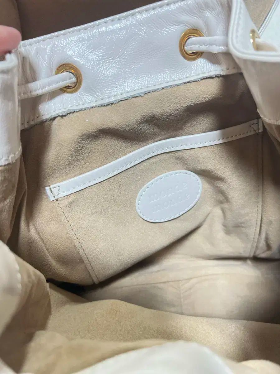 モン ド モンド マロンバッグ リュック リュックサック クリーム DECORATOM_COM_BR