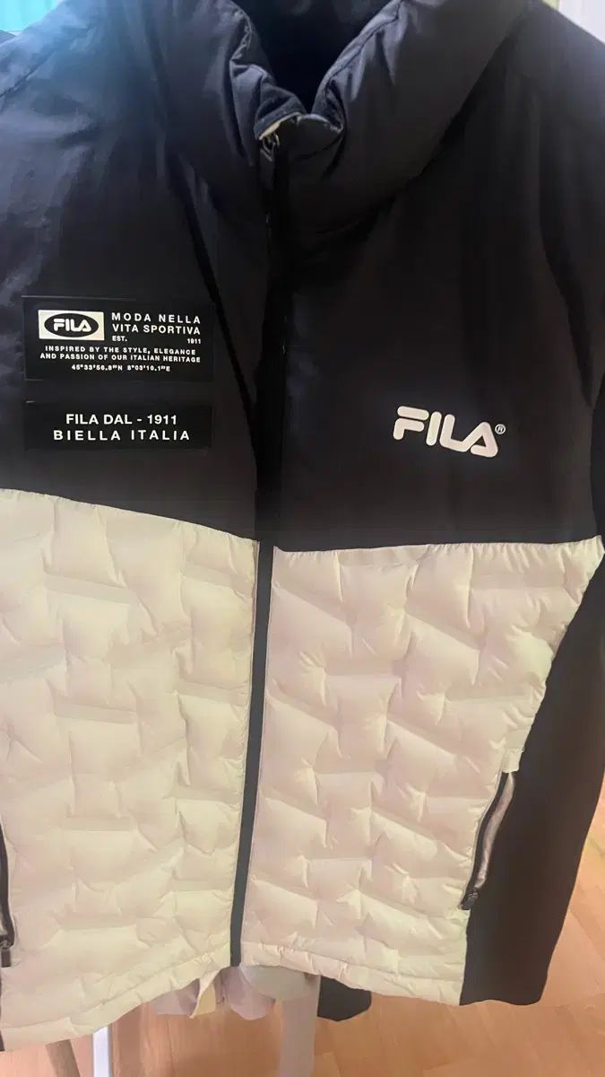 【雷市場（ポンジャン）商品韓国直送】 FILA(フィラ) ダウンベスト
