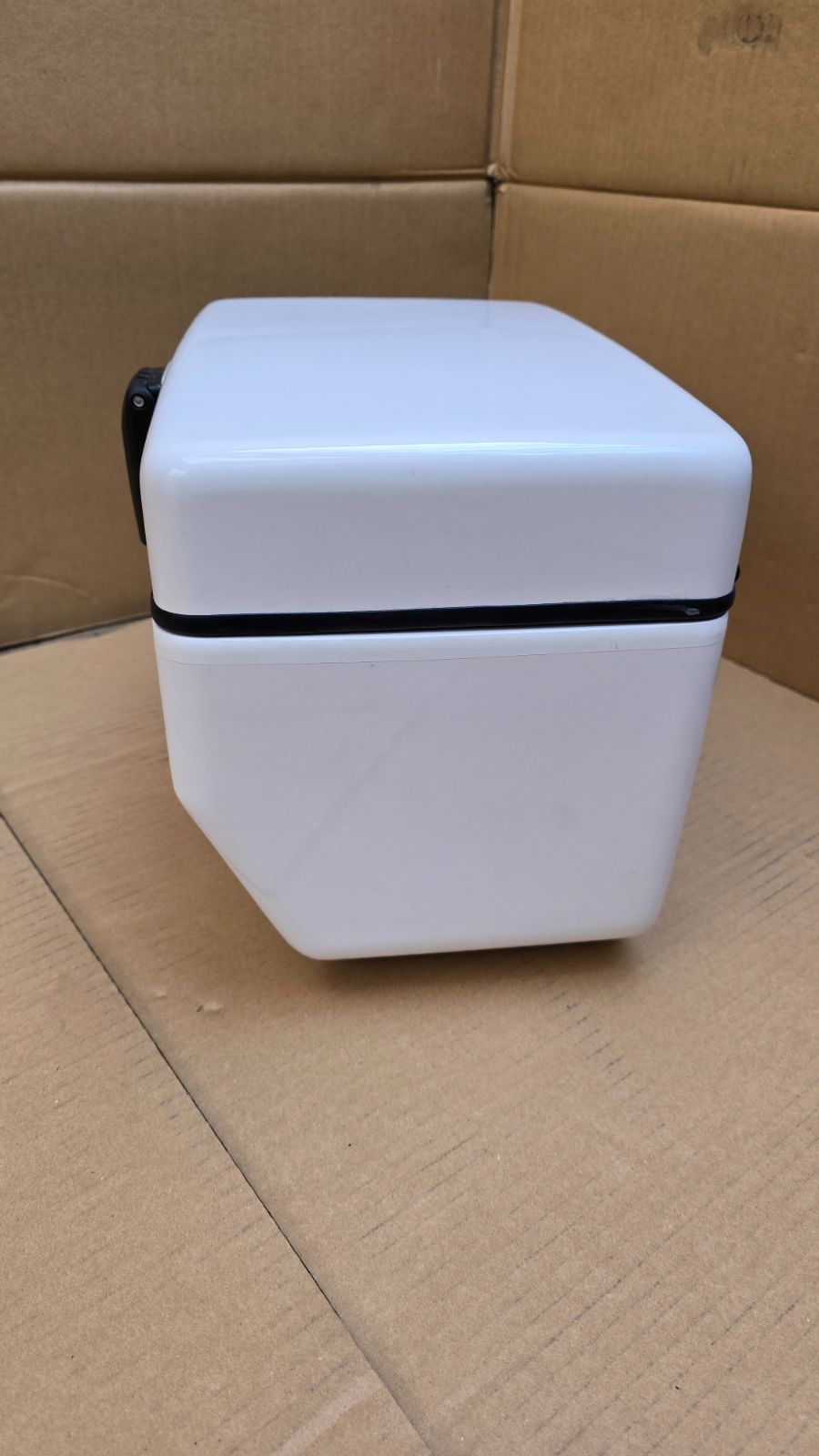 用 フロントボックス