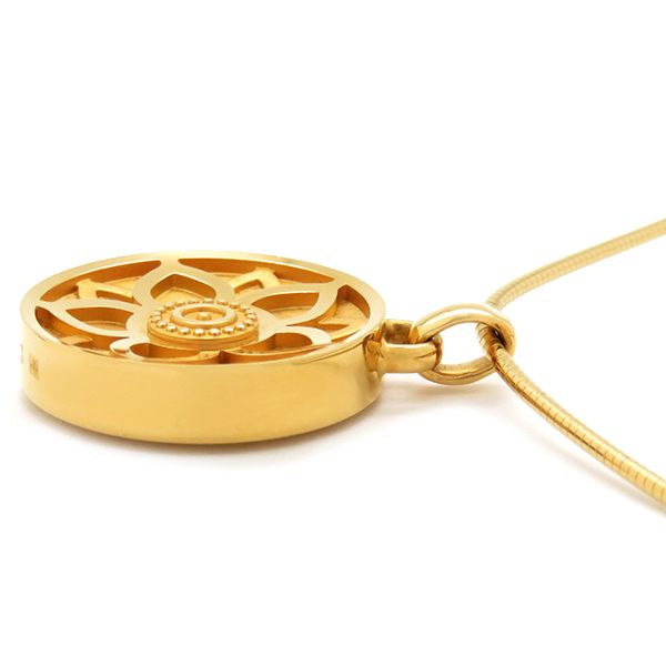【正規品】HERMES ロータスフラワー　蓮の花　ネックレス　新品チェーン付！ HERMES エルメス ロータス 蓮の花 ネックレス GP レディース
