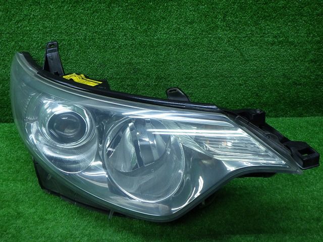 トヨタ 50系 エスティマ 前期 右ヘッドライト HID 28-192 70